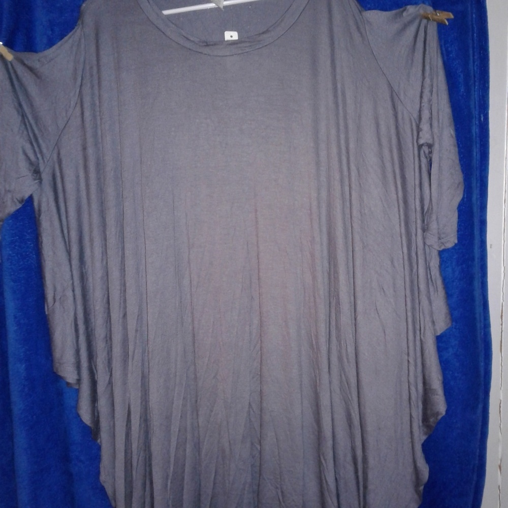 Fabulous cape like top